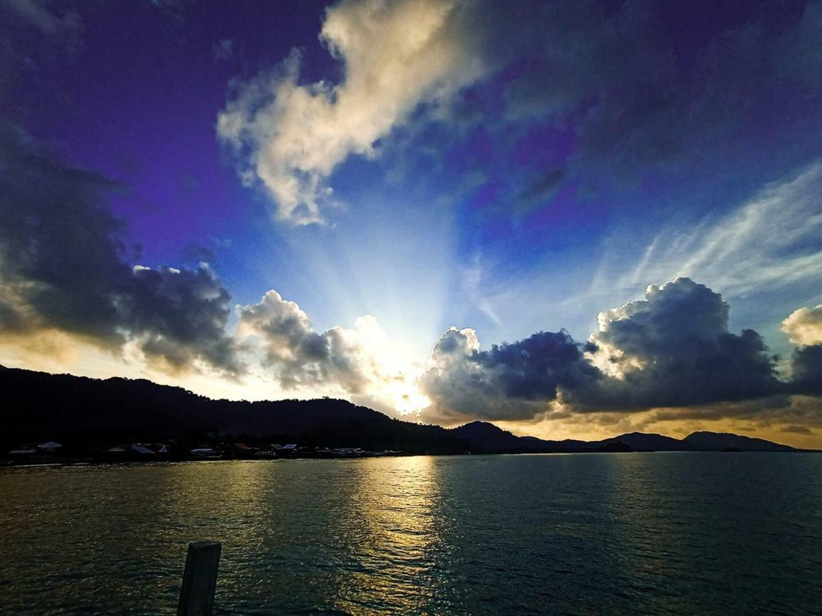 Wake Up @Lanta Hotel : Cafe Ko Lanta المظهر الخارجي الصورة